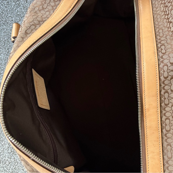 COPY - Coach duffle - Picture 5 of 6